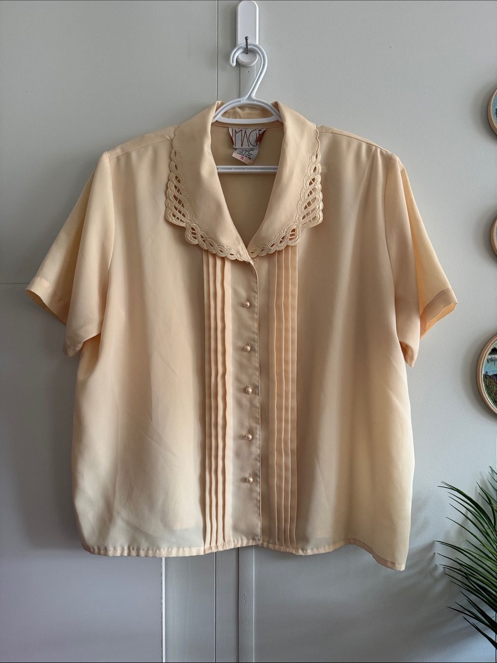 SEARS ‘IMAGE’ Vintage Butter Yellow Blouse with Cutout Collar US 18W